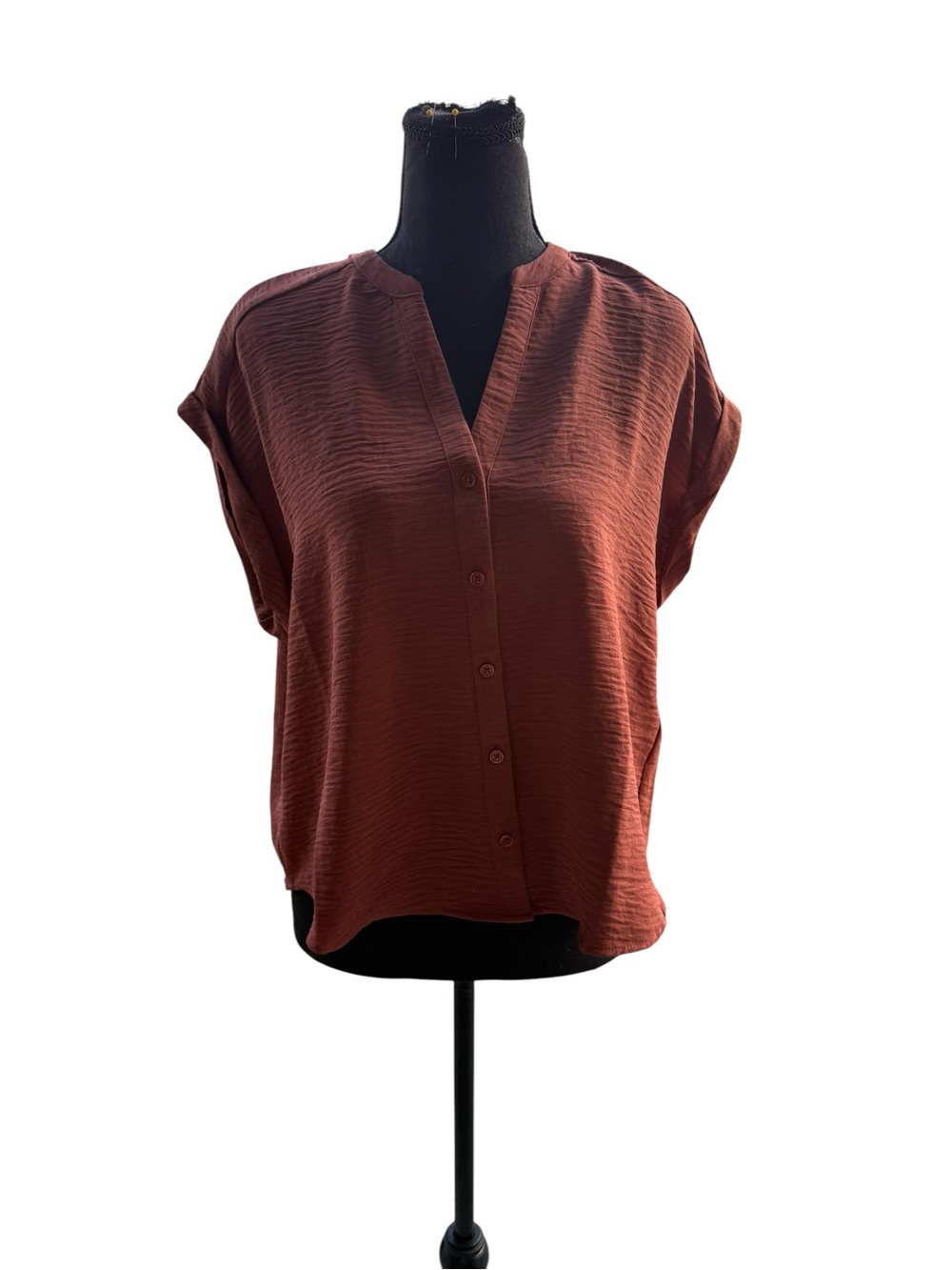 Adrianna Papell Rust-Red Short Sleeve Button-Front Blouse